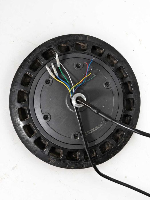 Motor Xiaomi 8.5 inch / roti complete trotineta 10 inch – 180 lei