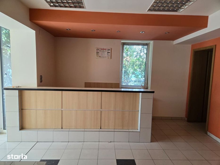 Cladire moderna 14 camere, 4baii, 10 locuri de parcare, Mehala