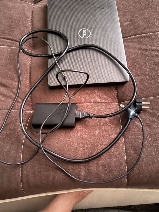 Ноутбук делл dell netbuk!