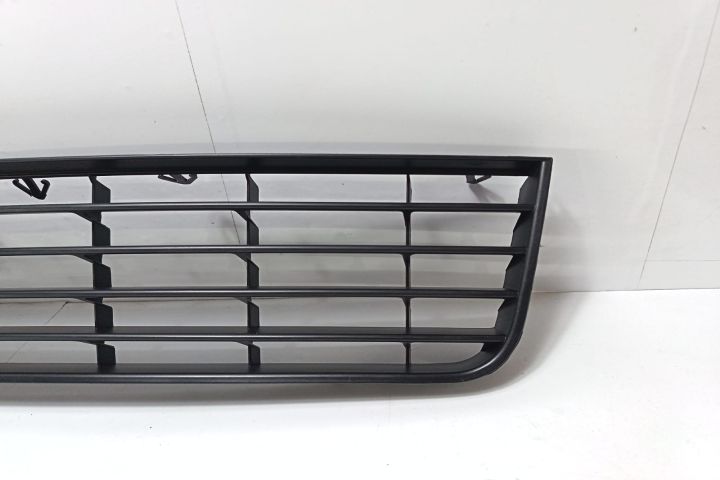 Grila bara fata  5310450 Volkswagen VW Golf a 5-a generatie