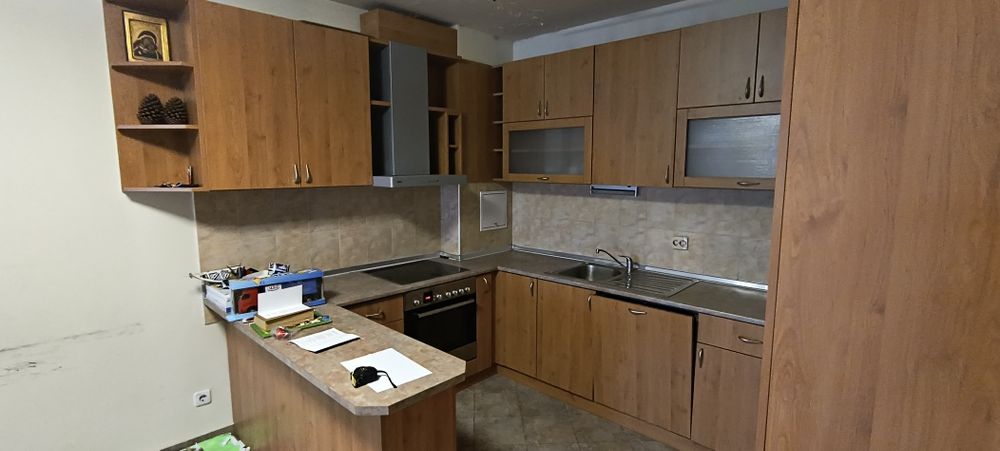 Кухня с електрически уреди топ цена