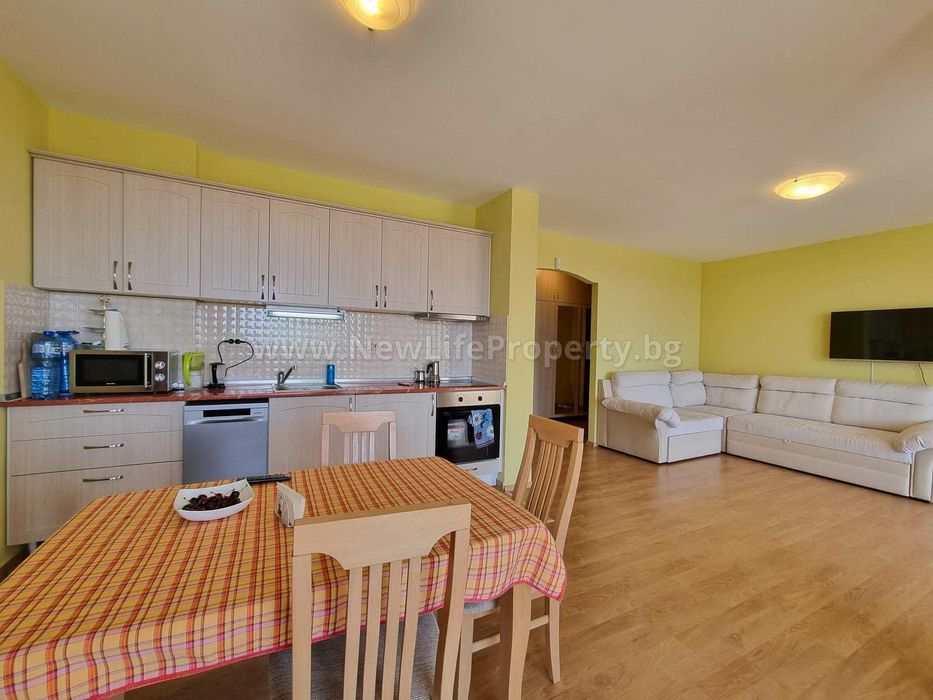 Продава се Тристаен апартамент в Свети Влас - 112 кв.м за 1063 €/кв.м - Снимка #6