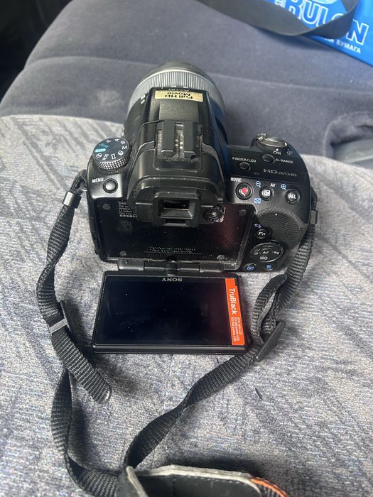 Зеркальный фотоаппарат Sony