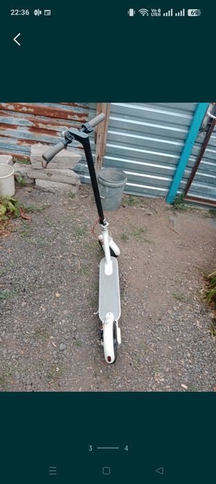 П р о д а м.   Электросамокат