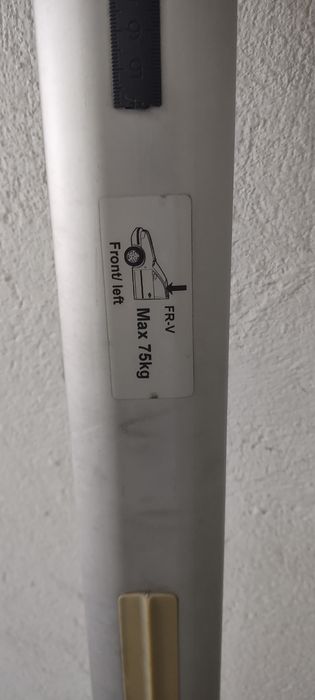 Оригинални напречни греди Honda Fr v