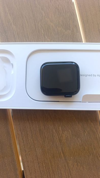 смарт-часы Apple Watch SE GPS Gen.3  Оригинал
