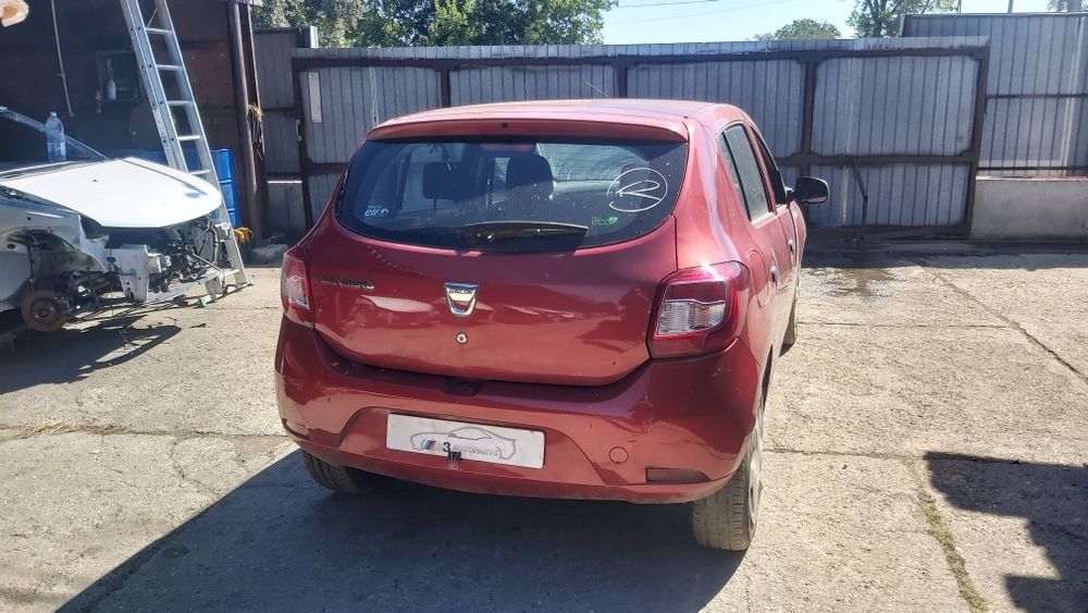 Dezmembrez Dacia Sandero 1,5 DCI 2015 Visiniu