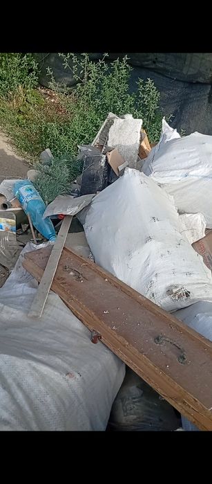 Debarasari și demolări interioare exterioare