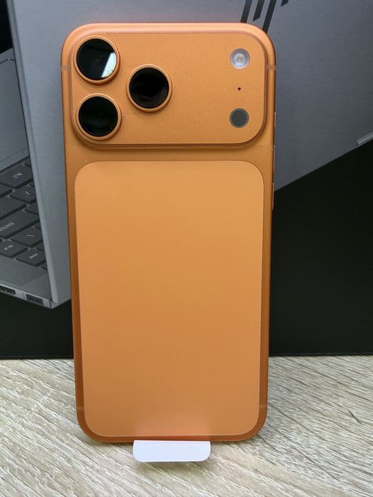 17 Pro  256gb Orange