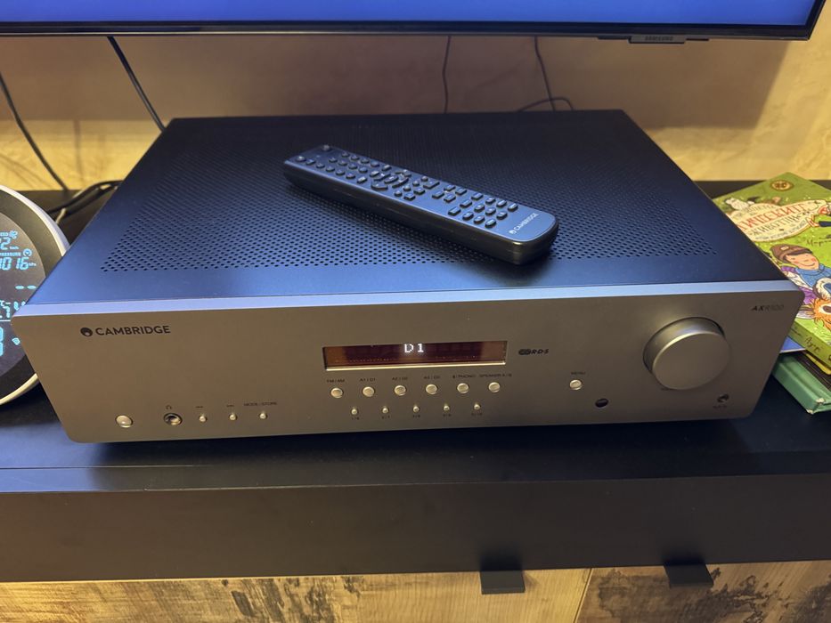Усилвател Cambridge Audio AXR100 Stereo receiver 100w into 8ohm