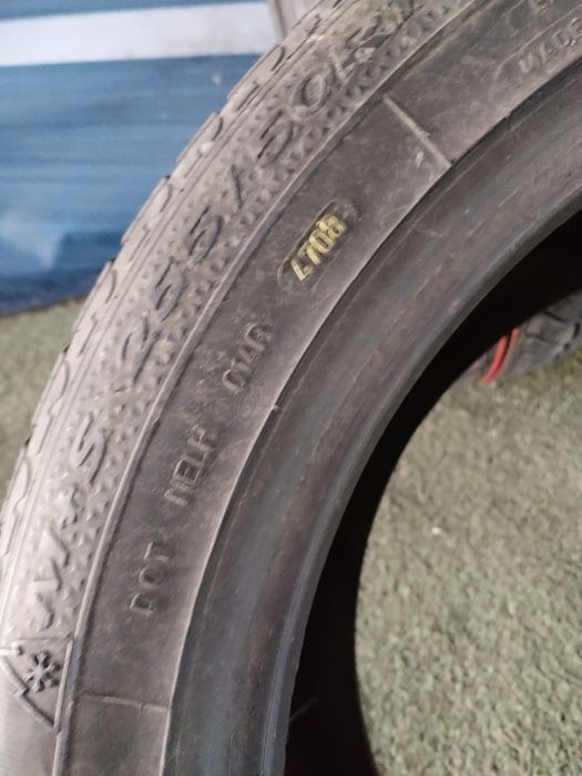255.50.19 Goodyear iarnă