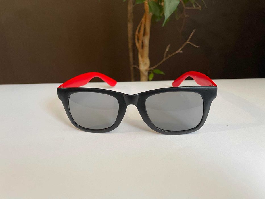 Слънчеви очила с UV защита