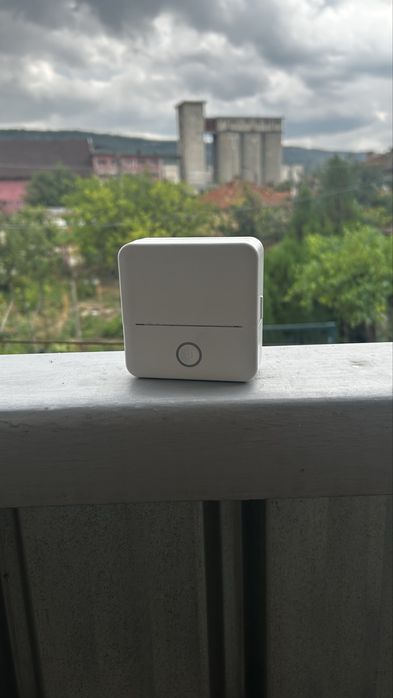 Малък принтер без нужда от мастило