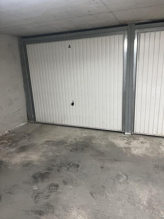 Дава се под наем Гараж / Паркомясто в София, Център - 18 кв.м за 76.5 € - Снимка #6