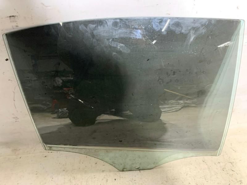 Geam usa dreapta spate BMW Seria 3 E90