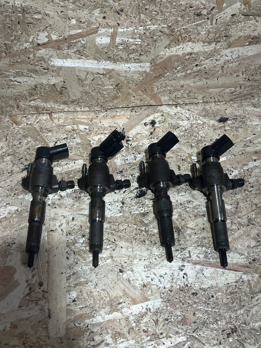 Injector/Injectoare Ford/Peugeot/ Citroën/Volvo 1.6TDCI-HDI 9674973080