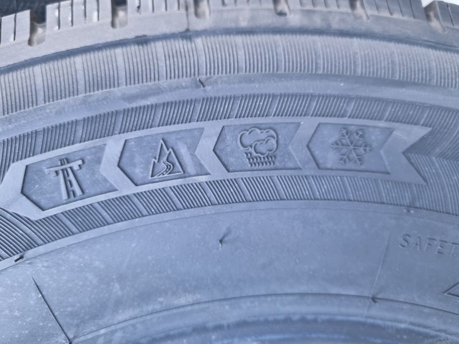 225/75 R16C 118R PETLAS PT925, Anvelope mixte M+S, Aderenta clasa A