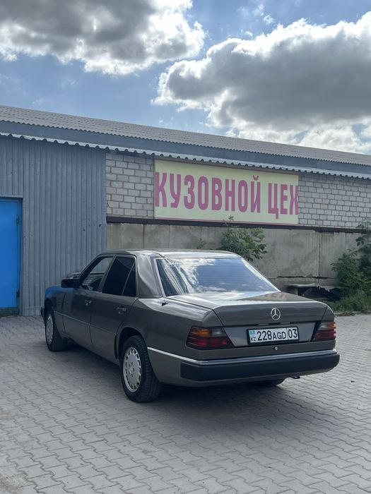 Продам Mercedes E 200 D