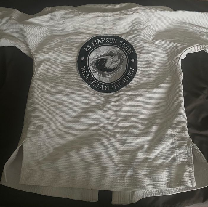 Прочное и удобное кимоно для BJJ