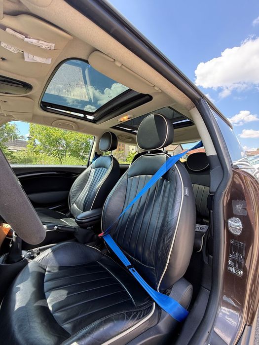 Mini Cooper S - 2012