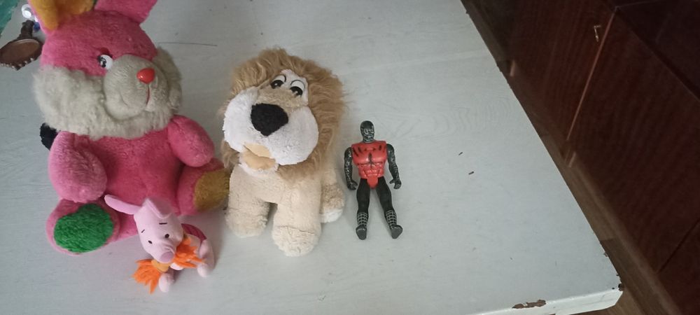 Мягкие игрушки б/у чистые, человек паук в отличном состоянии