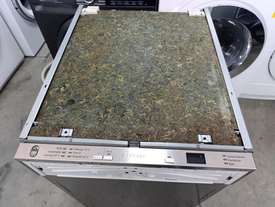 Съдомиялна Miele за пълно вграждане 45см