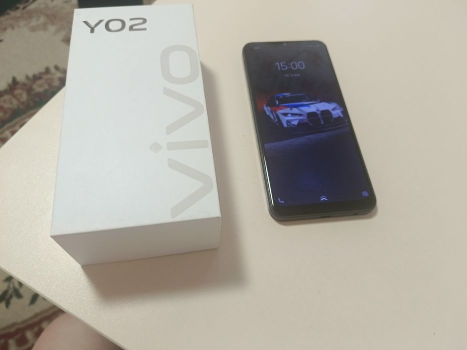 Продам телефон срочно