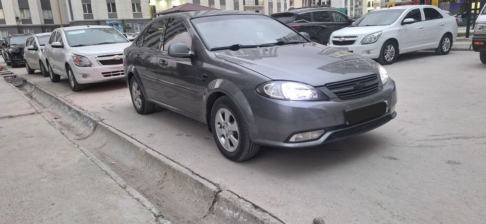 Gentra 2014 2 positsiya