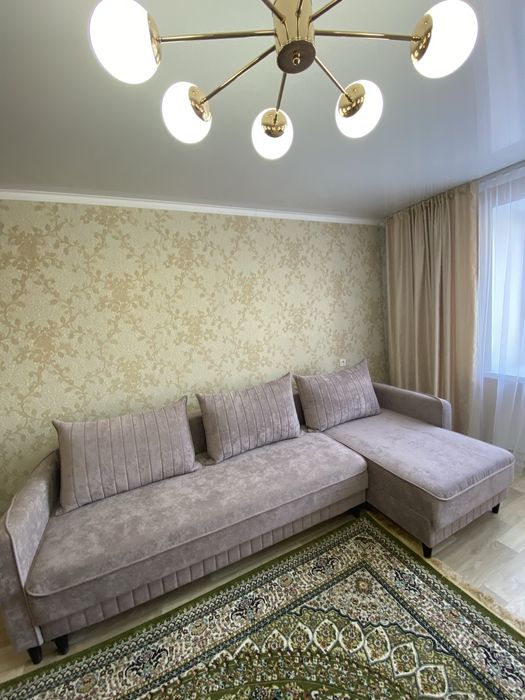 Продам новый диван угловой