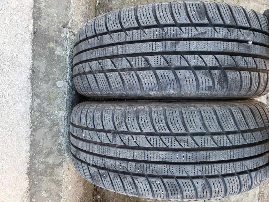 Гуми с джанти 16ки Мерцедес