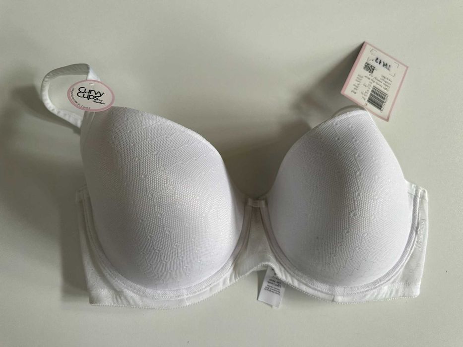 Нови сутиени Beedes - 80 Е, 90Е, 85C, 75D