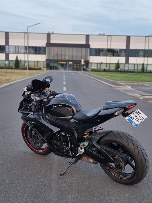 Suzuki GSX R600 K8