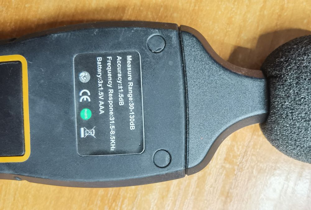 Тестер Шумомер SW523