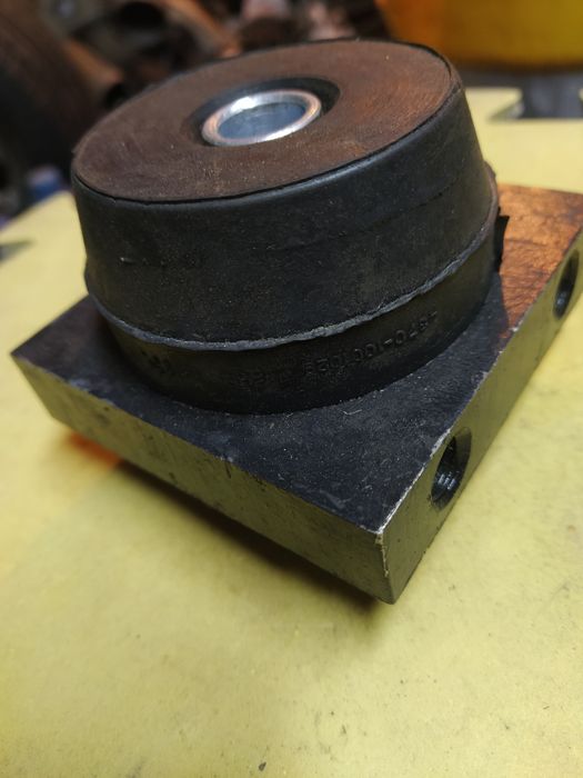 Запчасти б/у и новые ЯМЗ, МАЗ