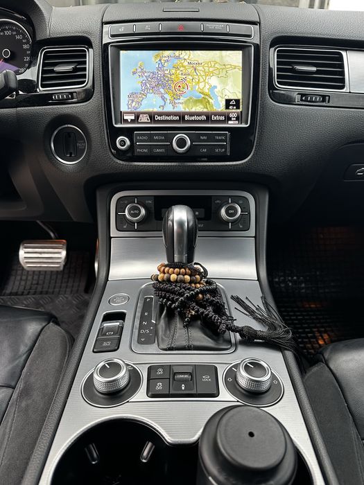 WV Touareg R line Facelift