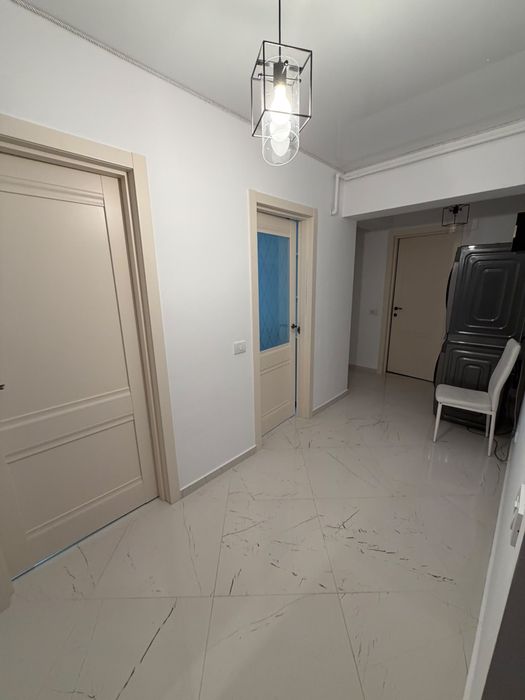 Închiriez apartament cu 2 camere în complexul rezidențial Atrium Garden, Valea Lupului