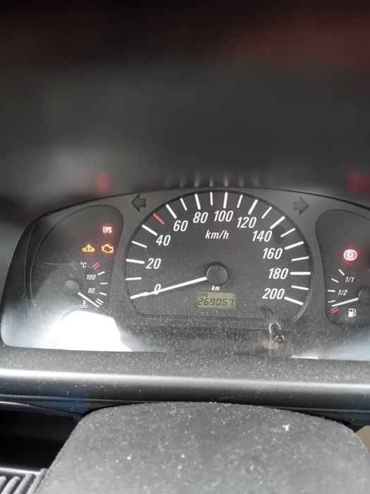 Vand Opel Agila 2003