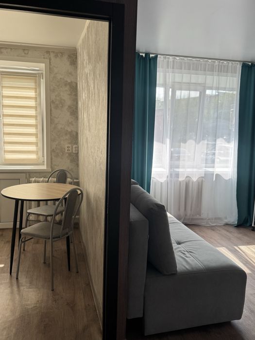 Сдам квартиру на длительный срок, ответственным платежеспособным людям