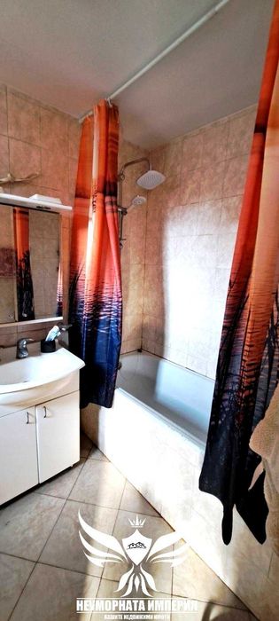 Продава се Къща в с. Красново, Област Пловдив - 190 кв.м за 438 €/кв.м - Снимка #12