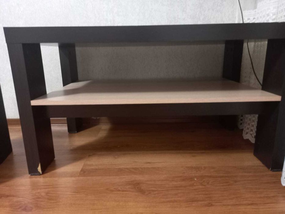 журнальный деревянный столик