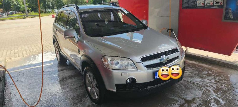 Продавам Шевролет Каптива 2007