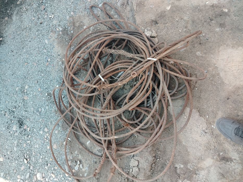 Тросы,чалки,пауки стальные...