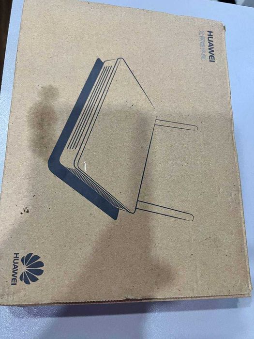 Huawei EchoLife HG8546M GPON ONU.