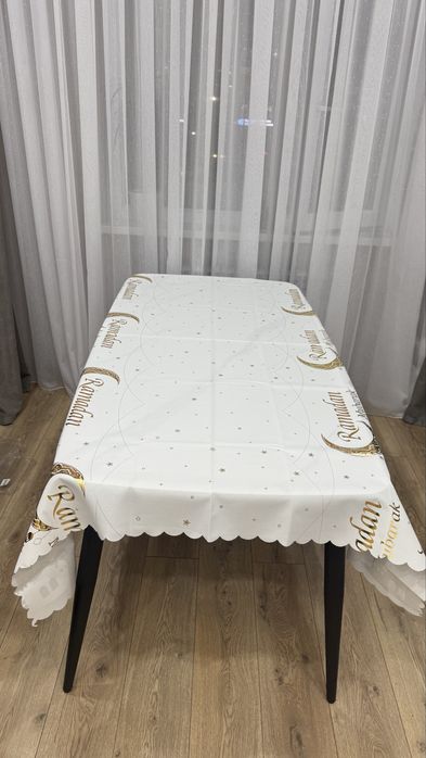 Скатерть  на стол