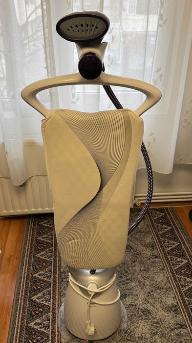 Statie de calcat vertical cu abur Philips ComfortTouch GC557/30