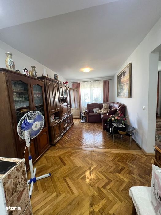 Apartament 3 camere – Strada Unirii nr. 28, Dej | Etaj 4