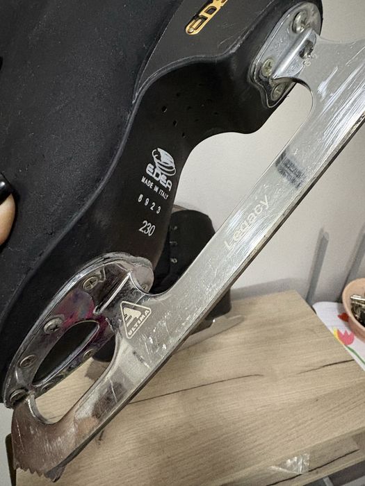 Продам фигурные коньки Edea Overture, размер 230