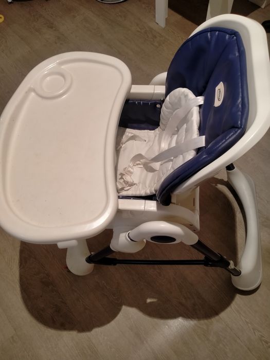 Стол для кормления