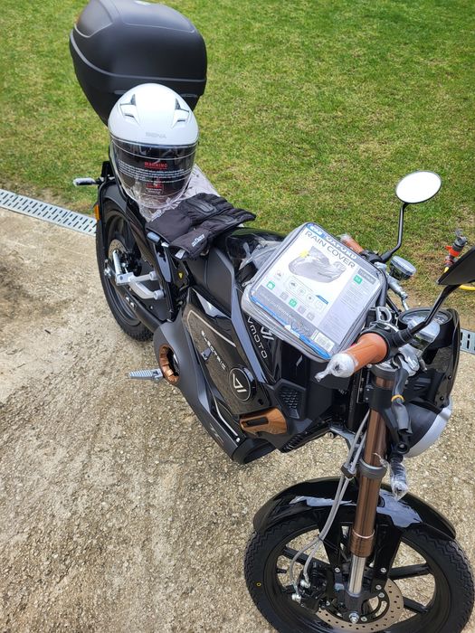 Motocicleta electrica Super Soco TC Max 2026 – NOUA, 1 km, ≈125cc, doar cu carnet Cat. B