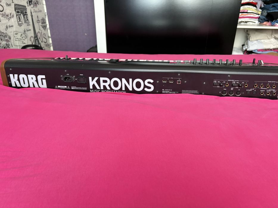 Korg kronos 2 61key